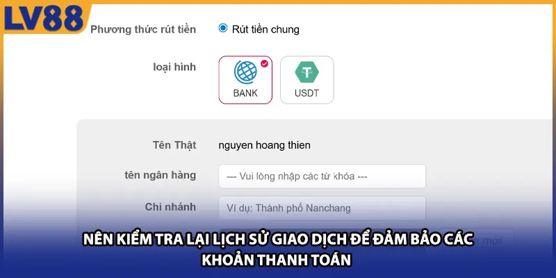 Nên kiểm tra lại lịch sử giao dịch để đảm bảo các khoản thanh toán